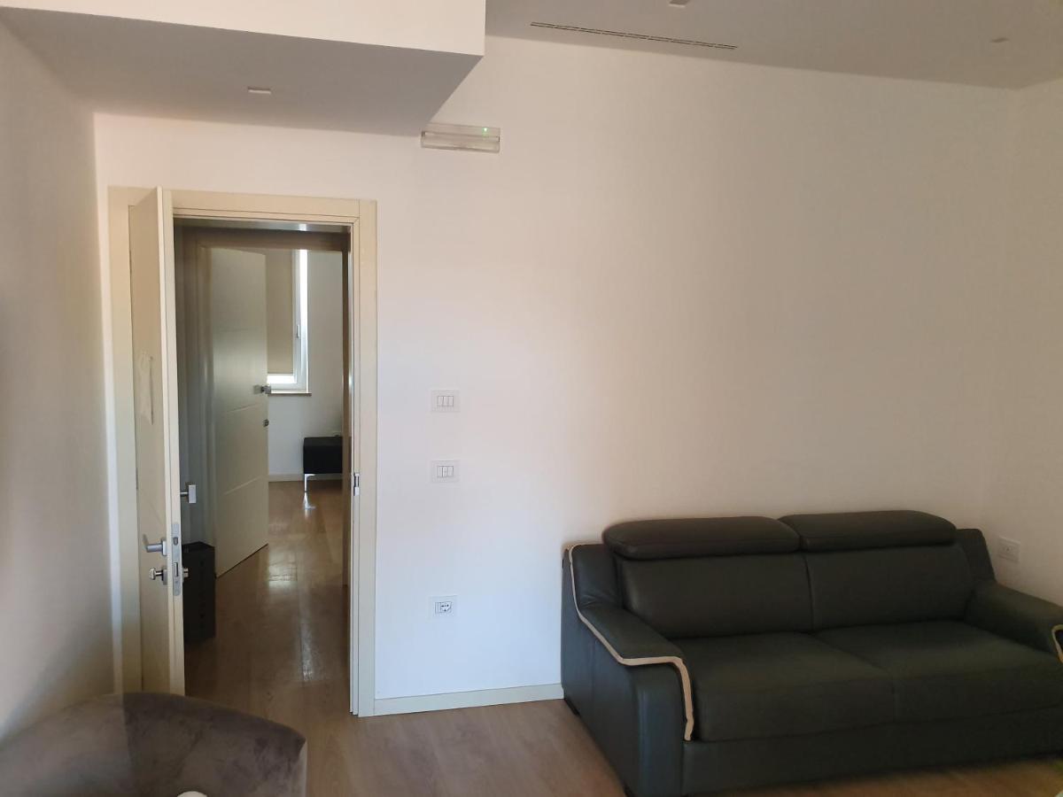 Mi Casa Es Tambien Tu Casa Vips Hotel Verona Esterno foto