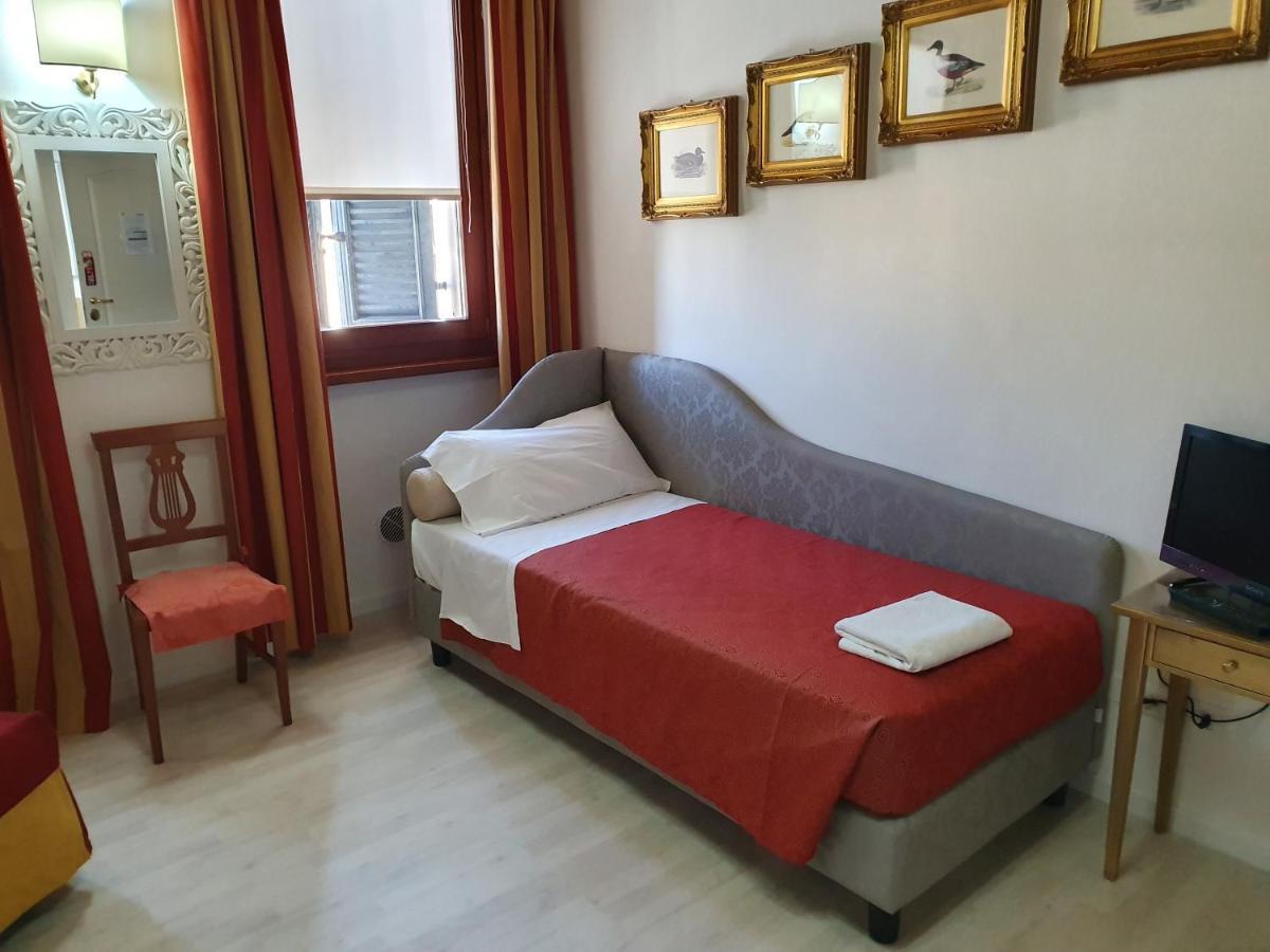 Mi Casa Es Tambien Tu Casa Vips Hotel Verona Esterno foto